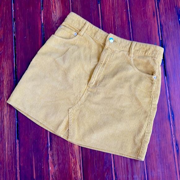 Zara TRF corduroy flat front hi rise mini skirt sz M - Picture 1 of 6